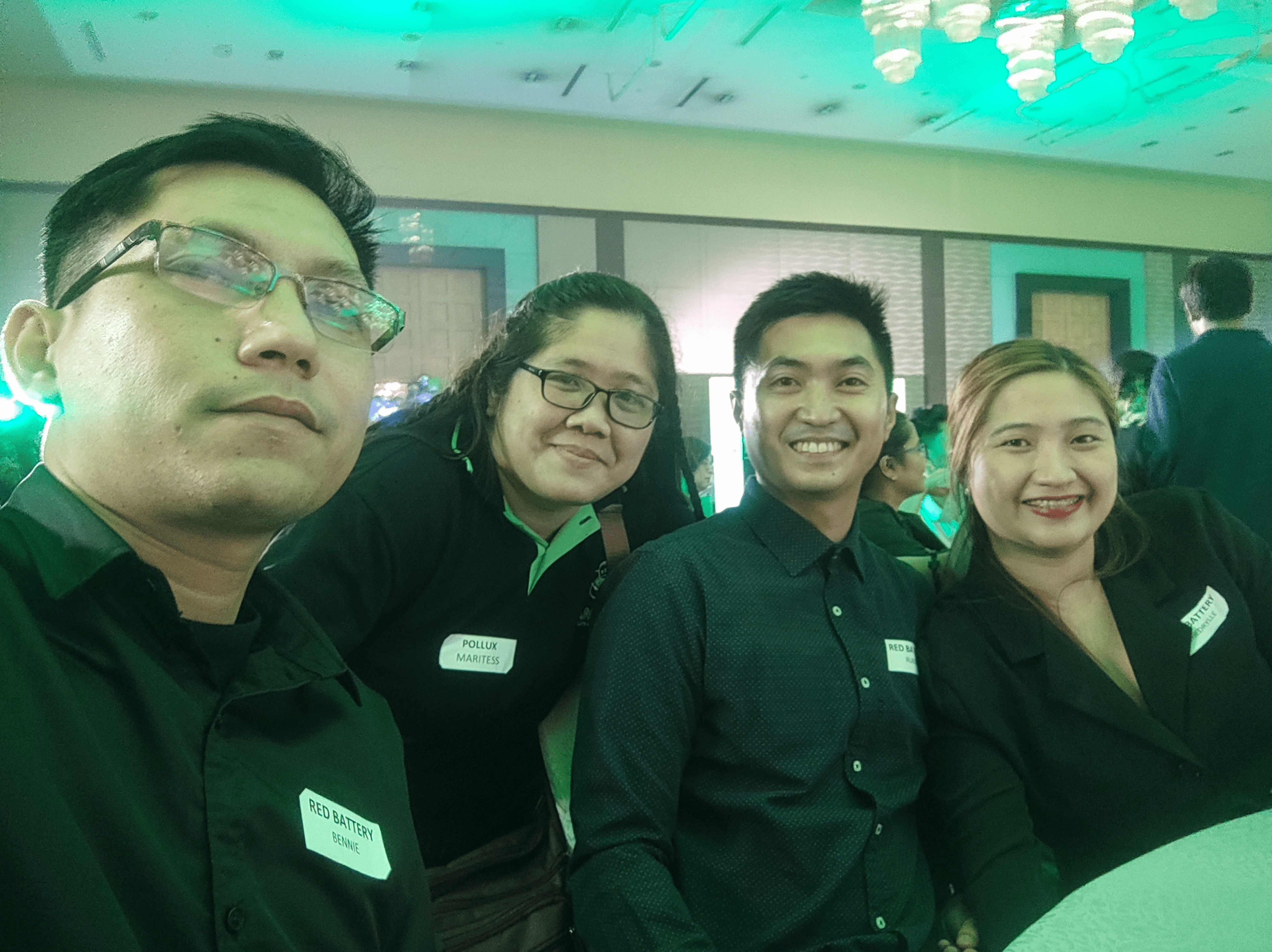 Dealers event group photo 6